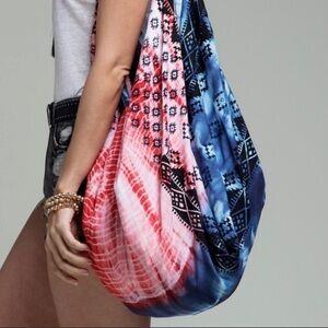 LAST ONE ☝️ The AMBER Boho Print Shoulder Bag